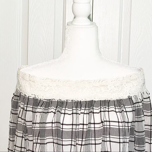 Ann Taylor LOFT Top Blouse Plaid Lace Off-The-Shoulder Top Blouse Size Medium - Picture 4 of 12